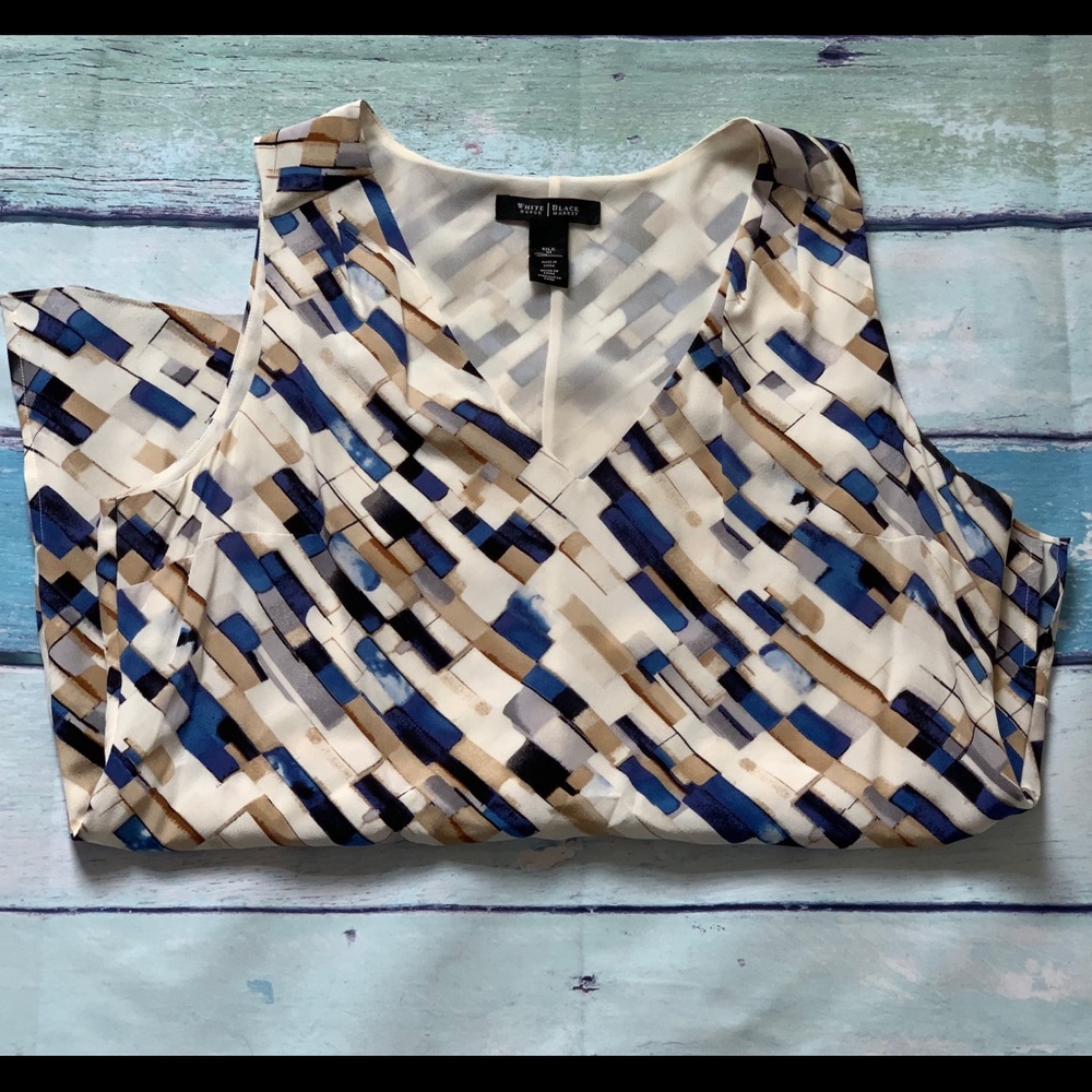 Whitehouse/black market block silk tank - Picture 4 of 5